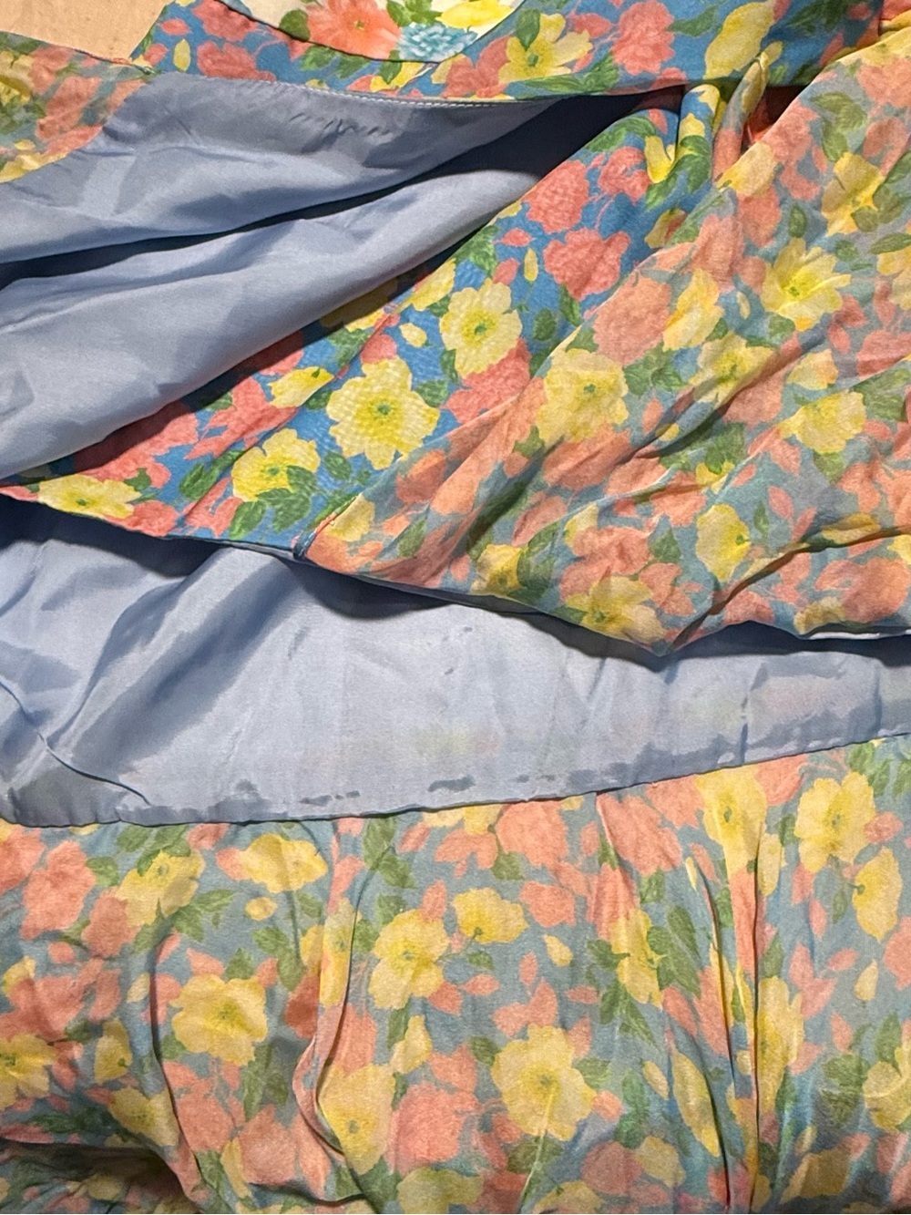 AMUR Pastel Floral 100% Silk Dress in Blue, Pink & Yellow size 0 - Picture 6 of 9
